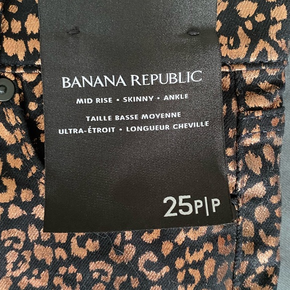 Brand New Banana Republic Animal Printed Pants Sz. 25p - Picture 3 of 3